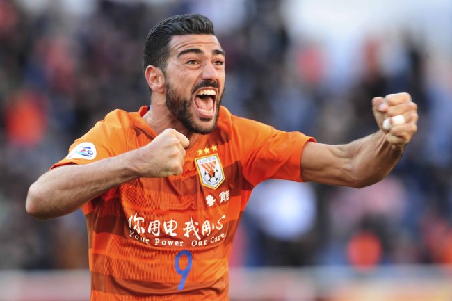 Graziano Pellé (Shandong Luneng)